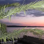 Bed & Breakfast Miramar 3*