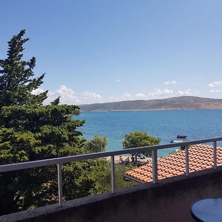Miramar krevet i doručak Starigrad Paklenica