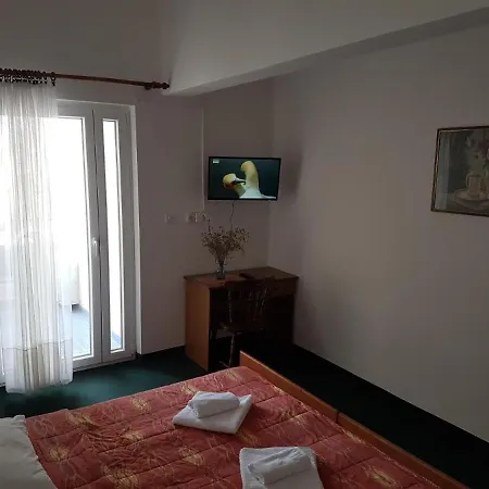 Miramar 3*