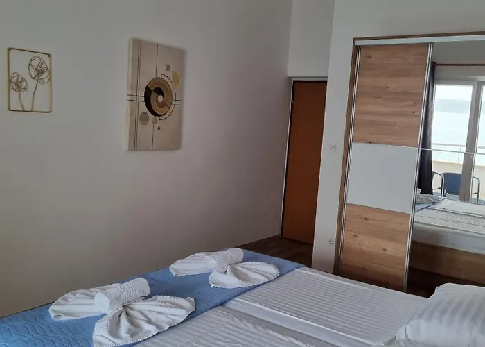 Miramar krevet i doručak 3*