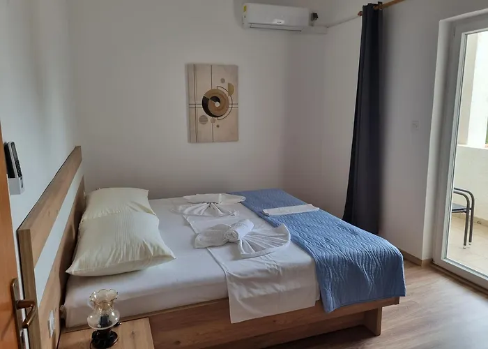 Miramar krevet i doručak Starigrad Paklenica