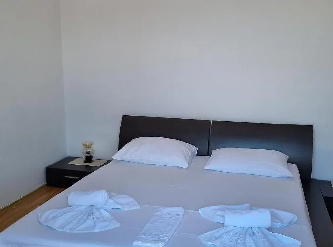 Miramar Starigrad Paklenica