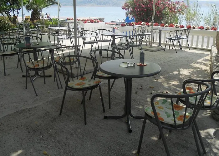 Bed & Breakfast Miramar Starigrad Paklenica